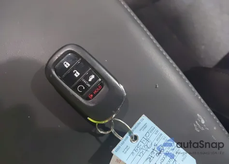 2025 Honda Accord Hybrid Sport z USA, uszkodzony, nr VIN 1HGCY2F51SA014590